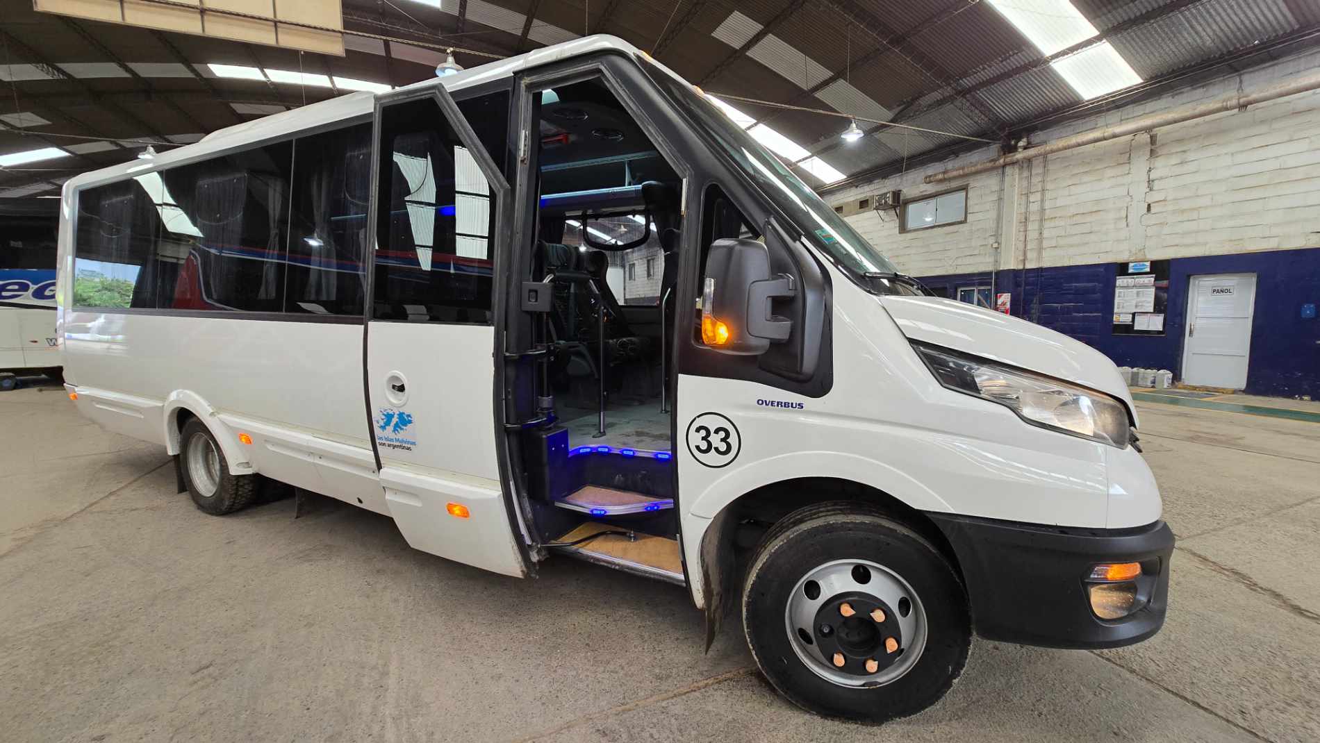 MINIBUS IVECO DAILY — imagen 1